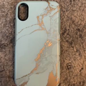 iPhone XR Otter Box phone case